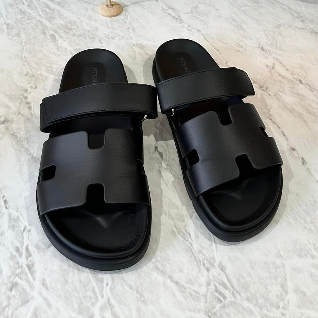 Hermes Chypre Sandal Black 40
