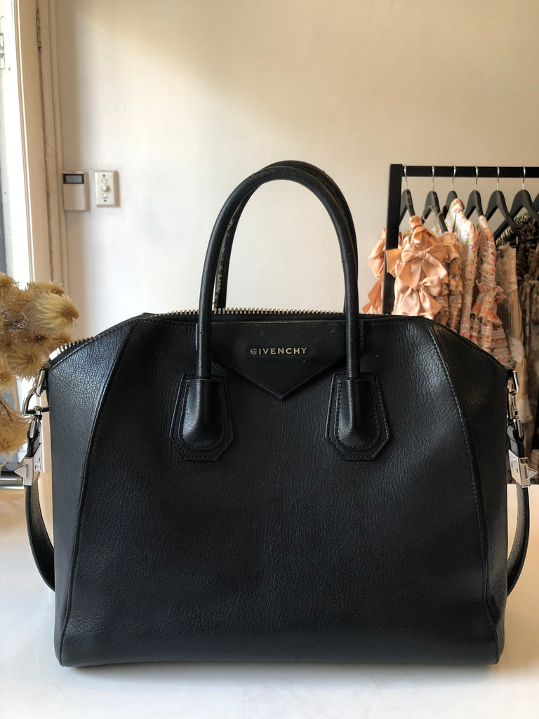 Givenchy Antigona Medium Faux-leather Satchel in Black