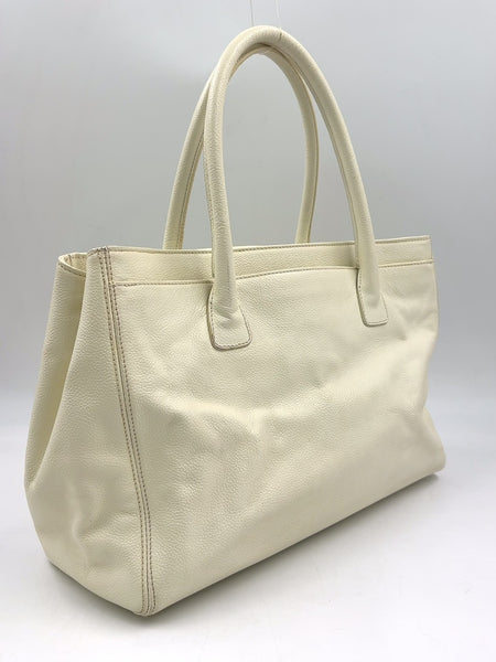 Chanel Calfskin Cerf Executive Shopper Tote White