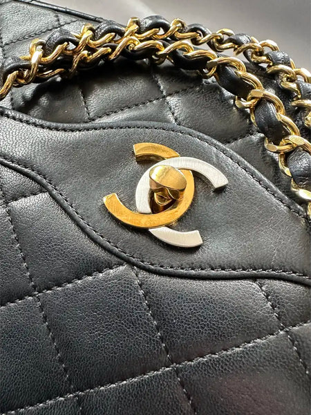 Vintage Chanel Timeless Classique Diana Bag