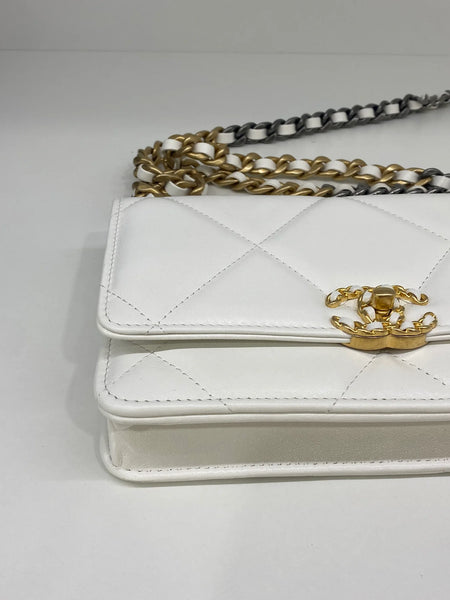 Chanel 19 Wallet On Chain Bag White Lambskin
