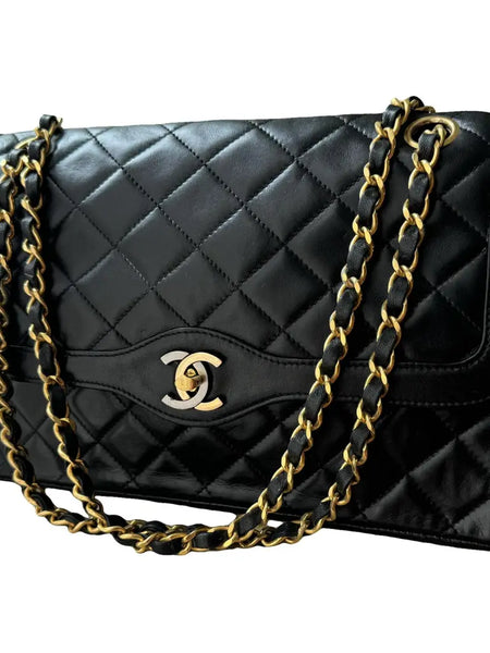 Vintage Chanel Timeless Classique Diana Bag