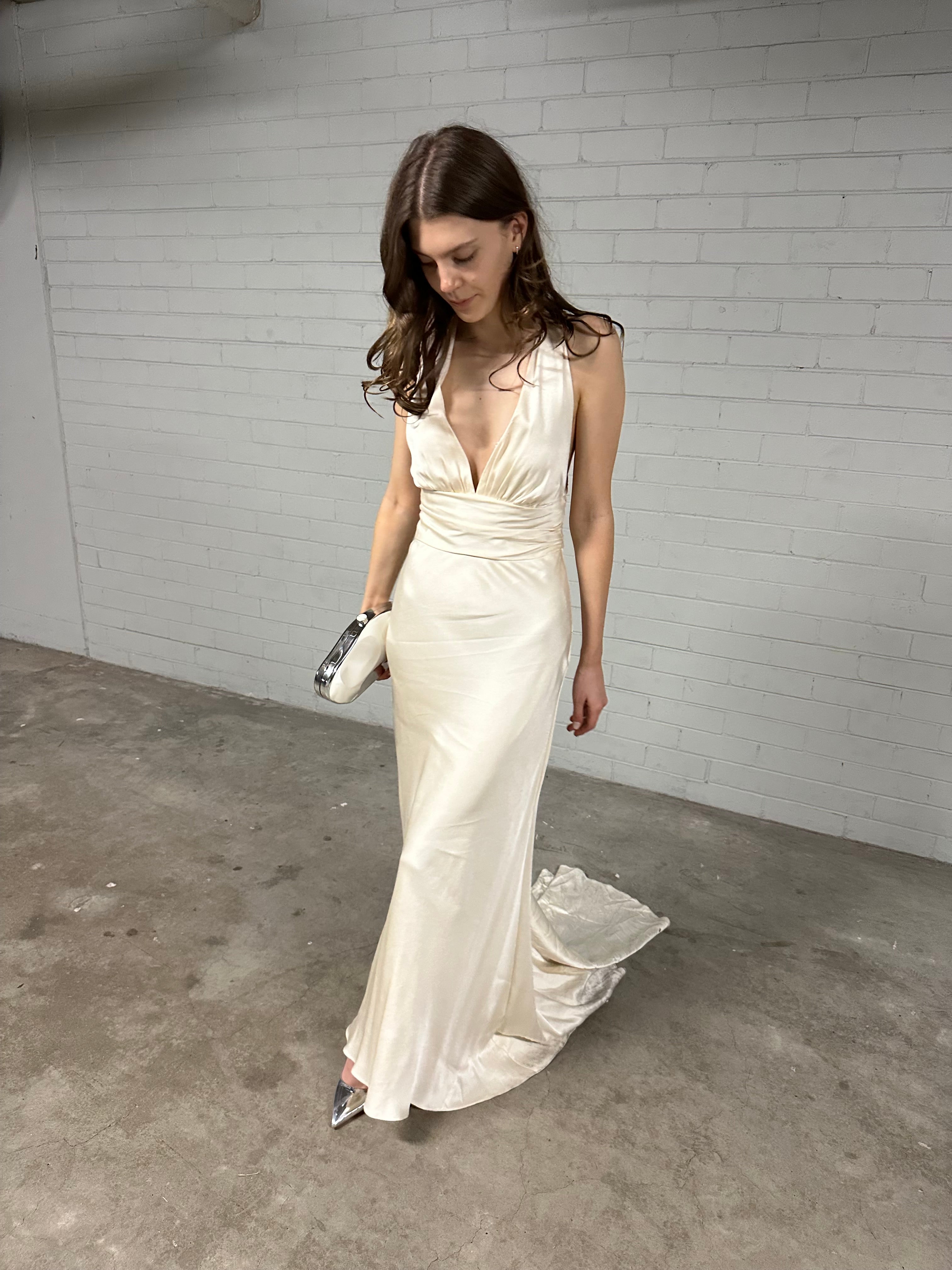 Nicole Miller NYC Silk Dress (For Hire) – EKOLUV Nicole Miller NYC Silk Dress (For Hire) – EKOLUV